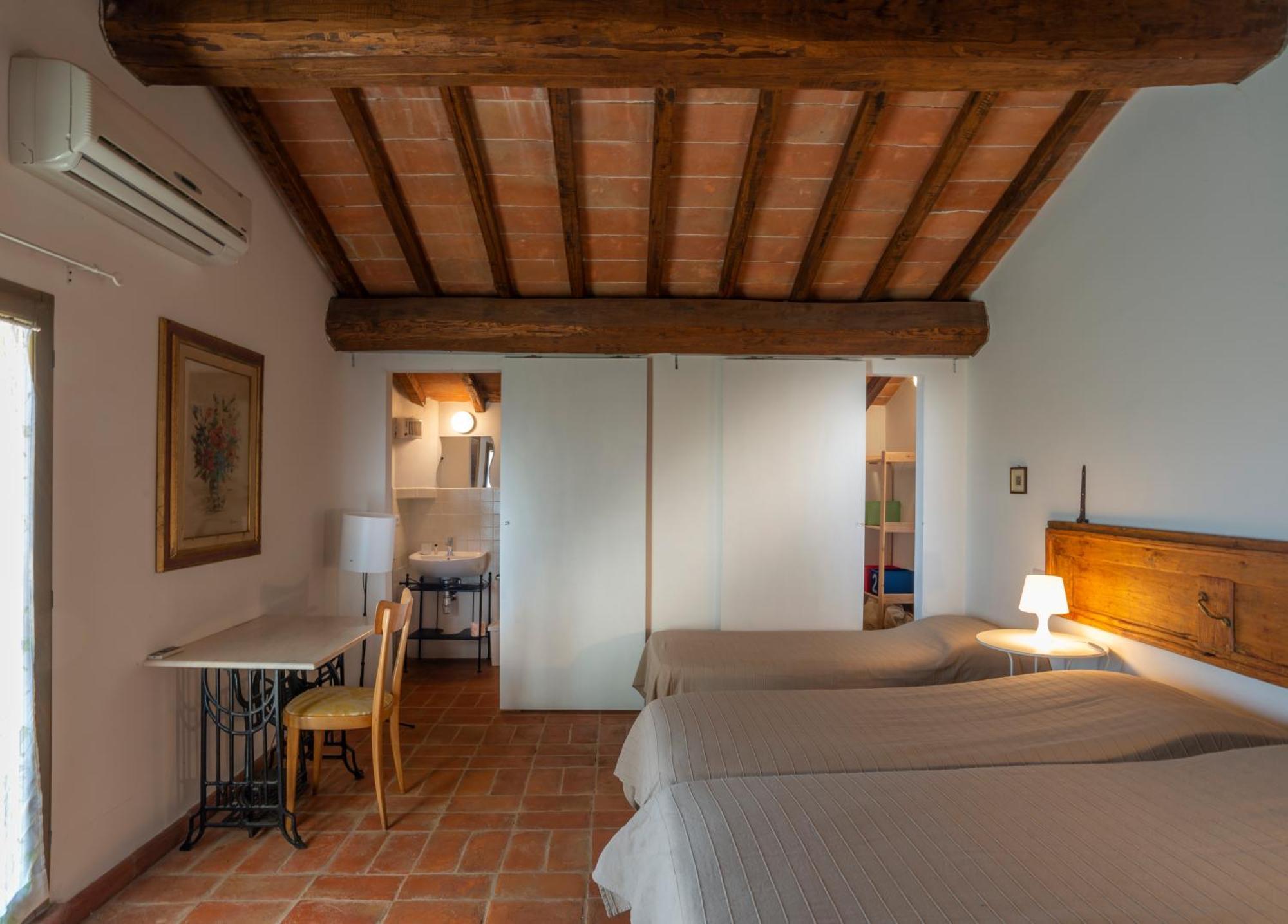 Casa Vacanze Le Fornaci Laterina Habitación foto